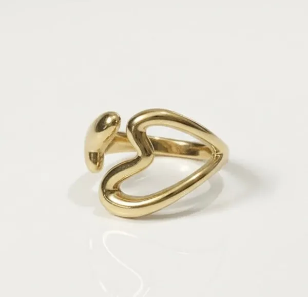 Gold_Aura_Heart_Ring_For_Women